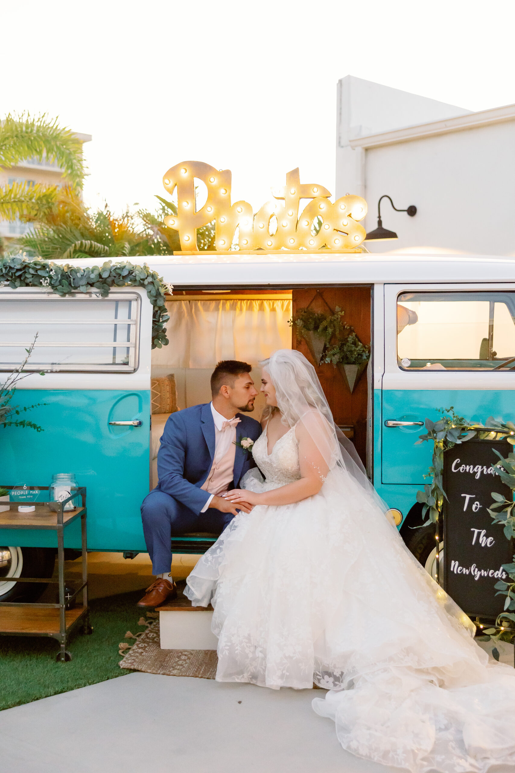 how much does a Florida beach wedding cost