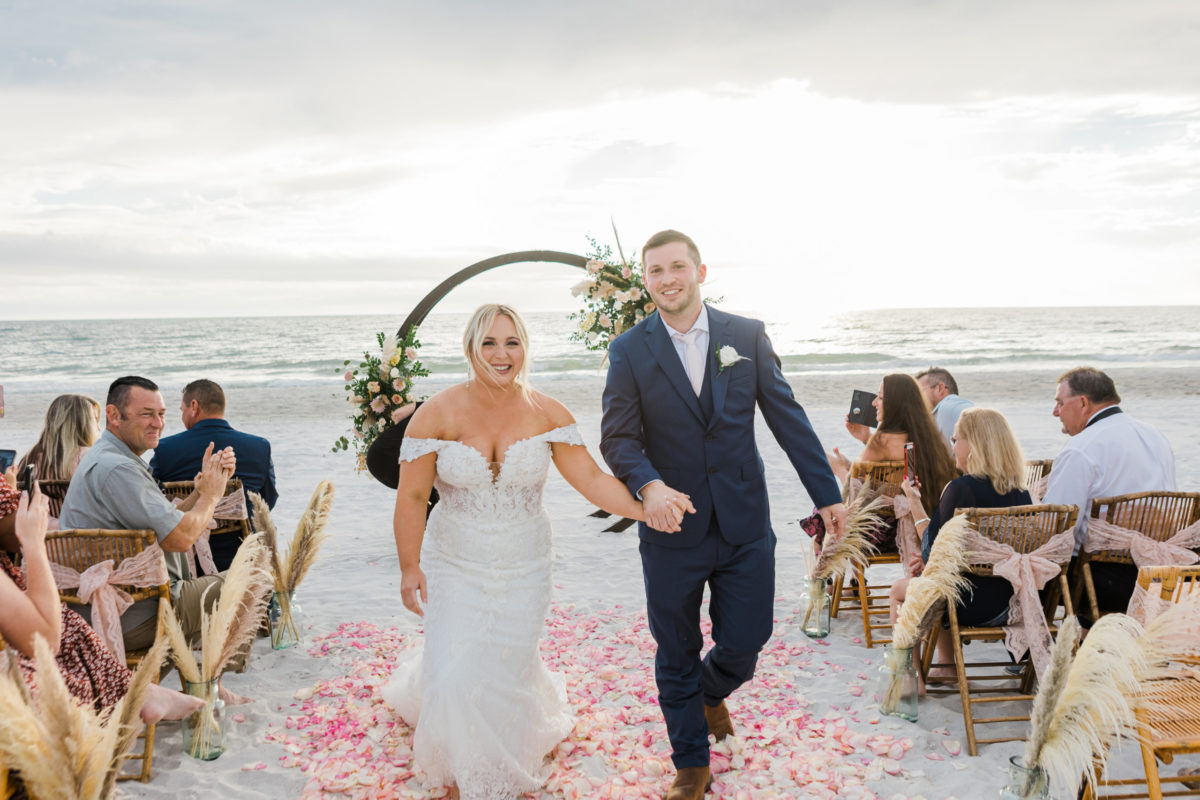Tide the Knot Beach Weddings
